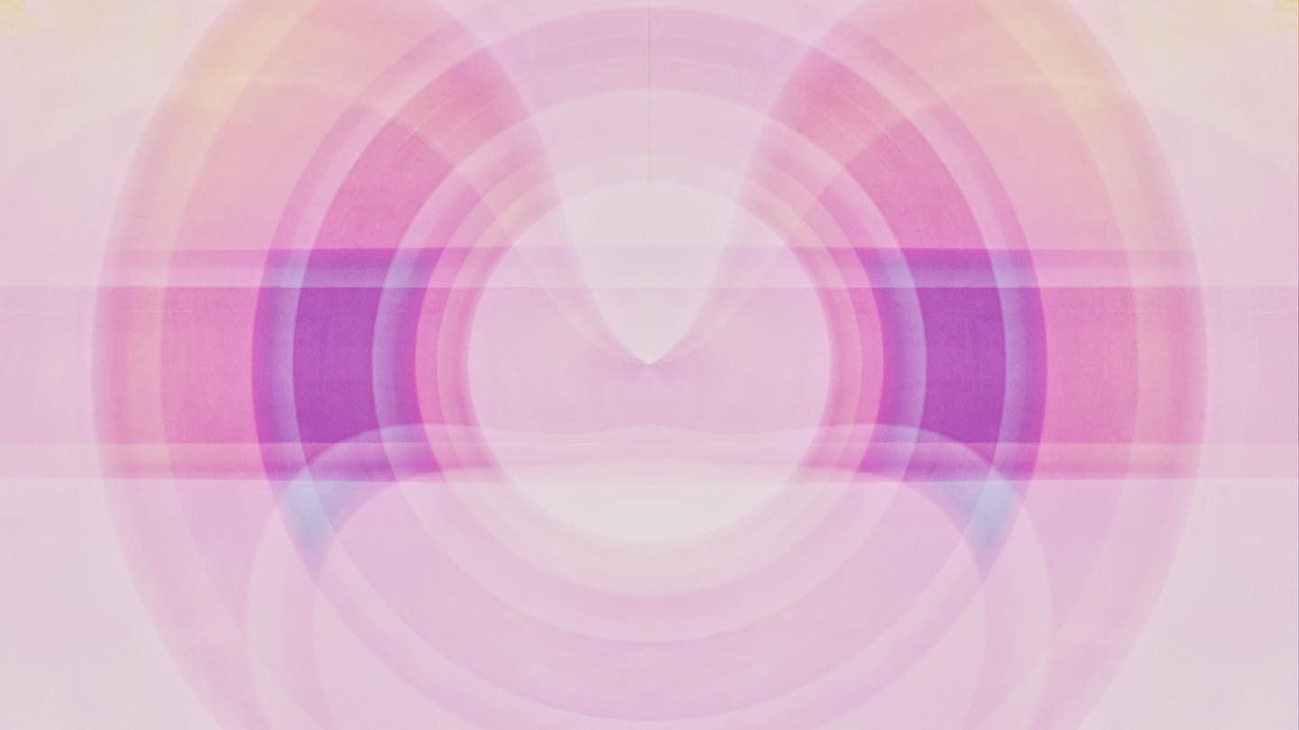 Abstract pink and purple concentric circles