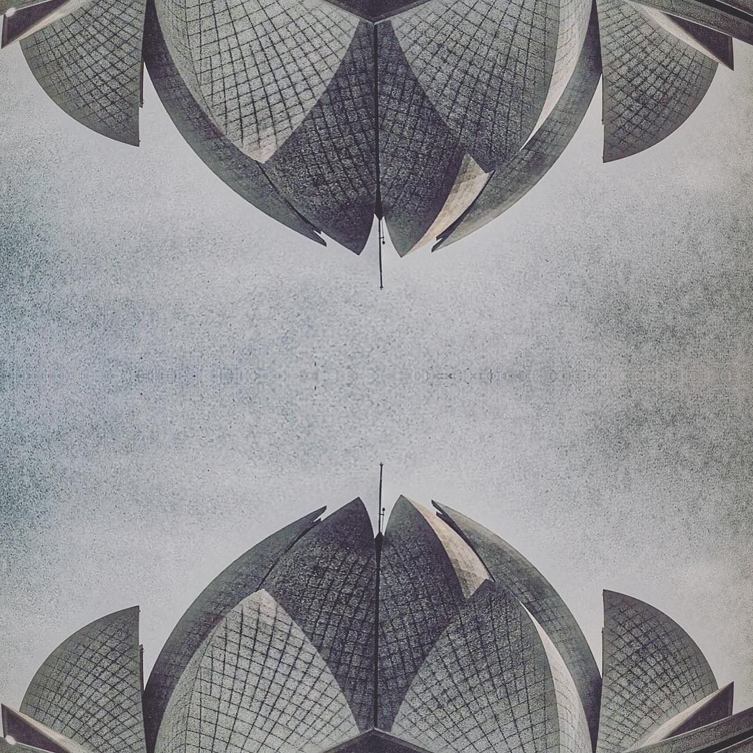 Symmetrical geometric dome architecture